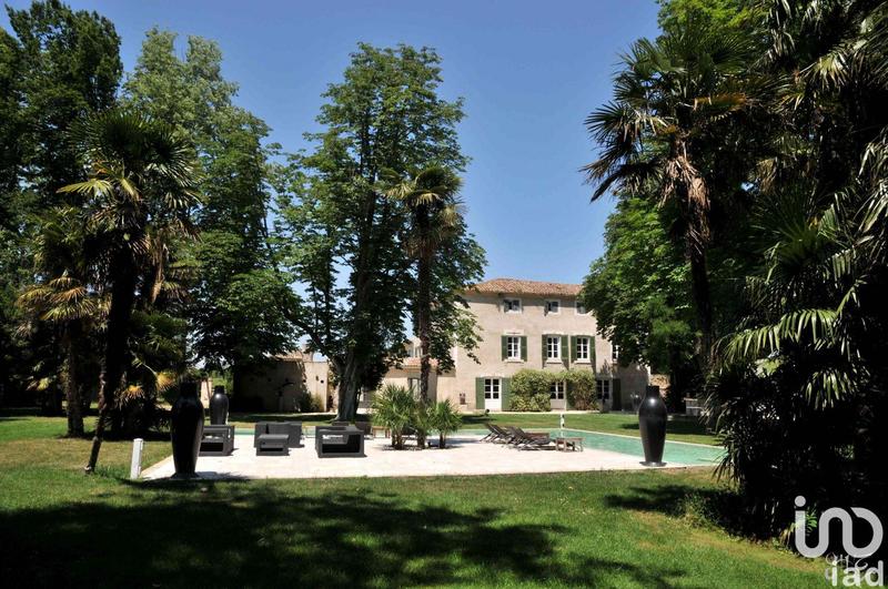 Local commercial - 3 000 m²