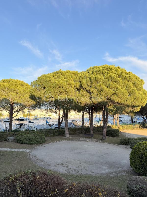 Studio - 23 m² - 1 pièce