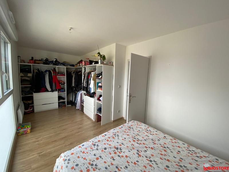 Maison - 98 m² - 5 pièces