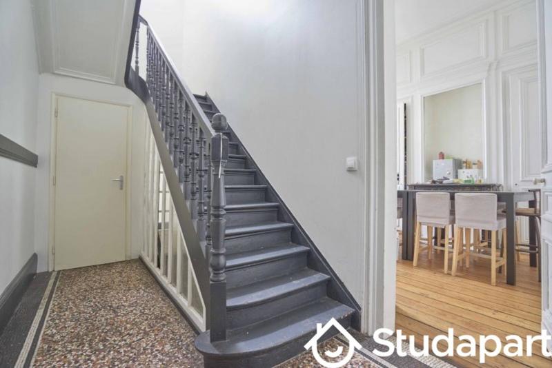 Chambre - 9 m² - 1 pièce