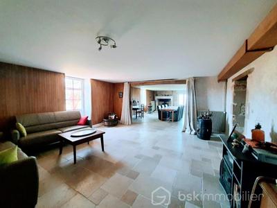 Maison ancienne - 274 m² - 7 pièces