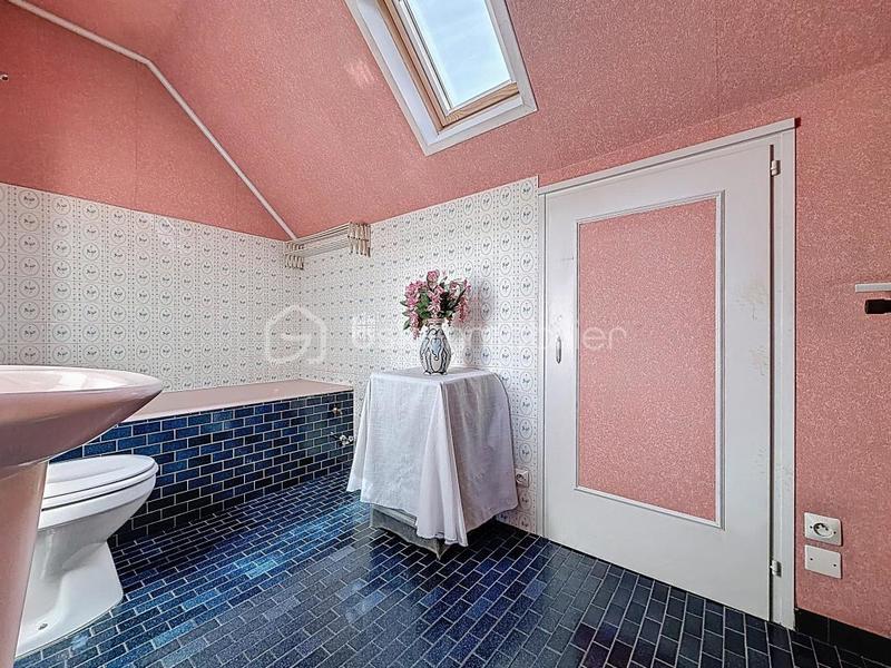 Maison - 99 m² - 4 pièces