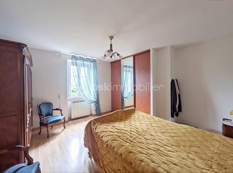 Maison de maîtres - 136 m² - 4 pièces