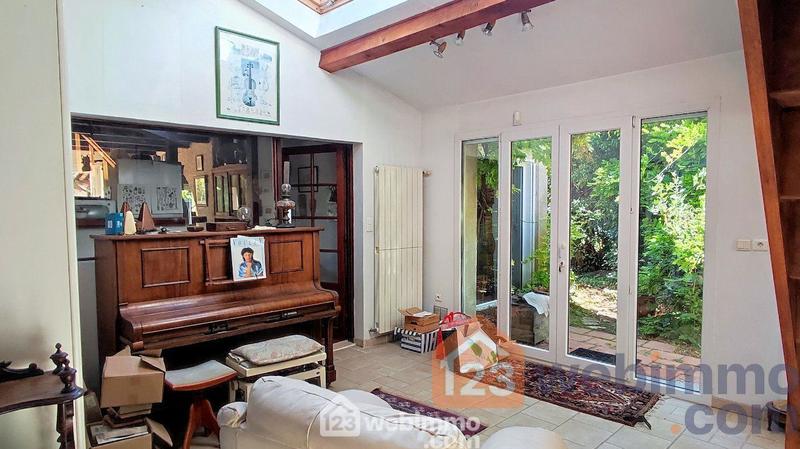 Villa - 180 m² - 6 pièces