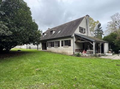 Maison - 160 m² - 5 pièces