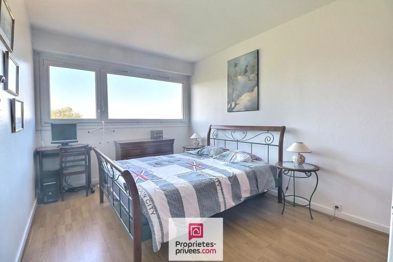 Appartement - 90 m² - 4 pièces