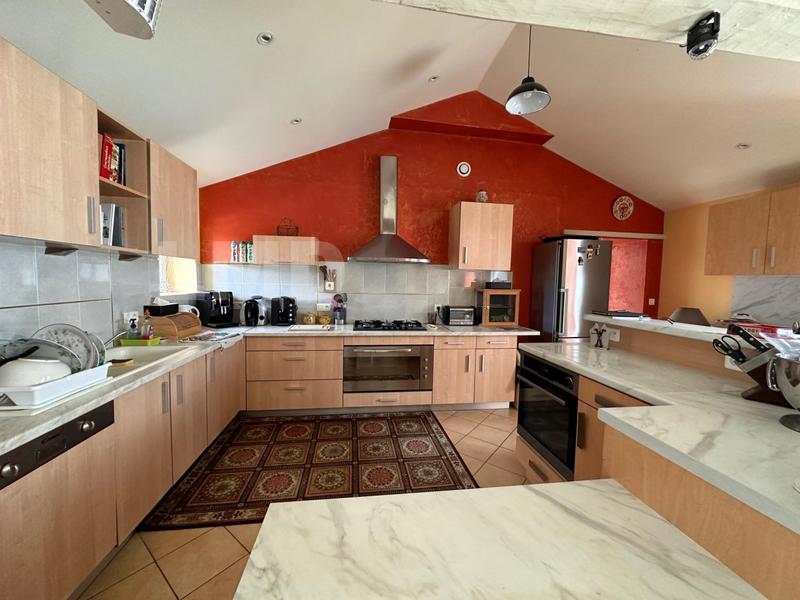 Longère - 170 m² - 6 pièces