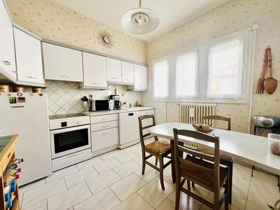 Maison de ville - 124 m² - 6 pièces