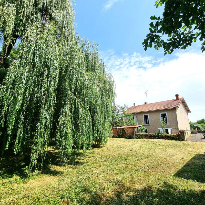 Maison - 80 m² - 4 pièces