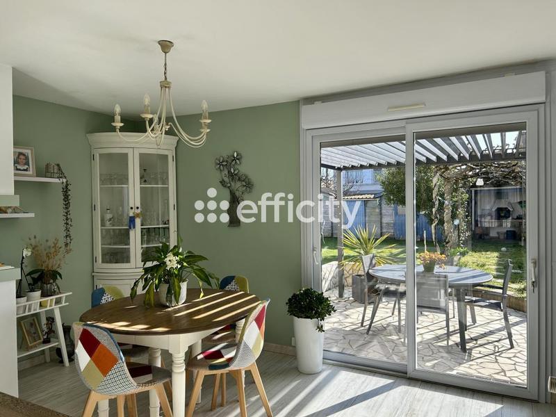 Maison - 106 m² - 5 pièces