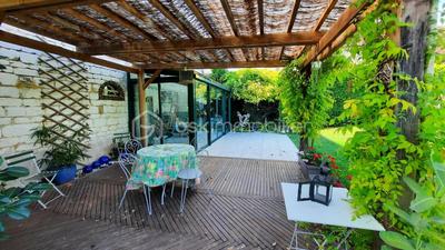 Maison ancienne - 205 m² - 10 pièces