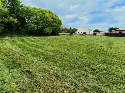 Terrain constructible - 1 072 m²