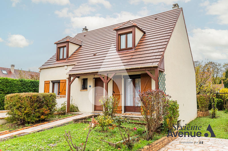 Maison - 109 m² - 5 pièces