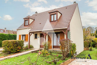 Maison - 109 m² - 5 pièces