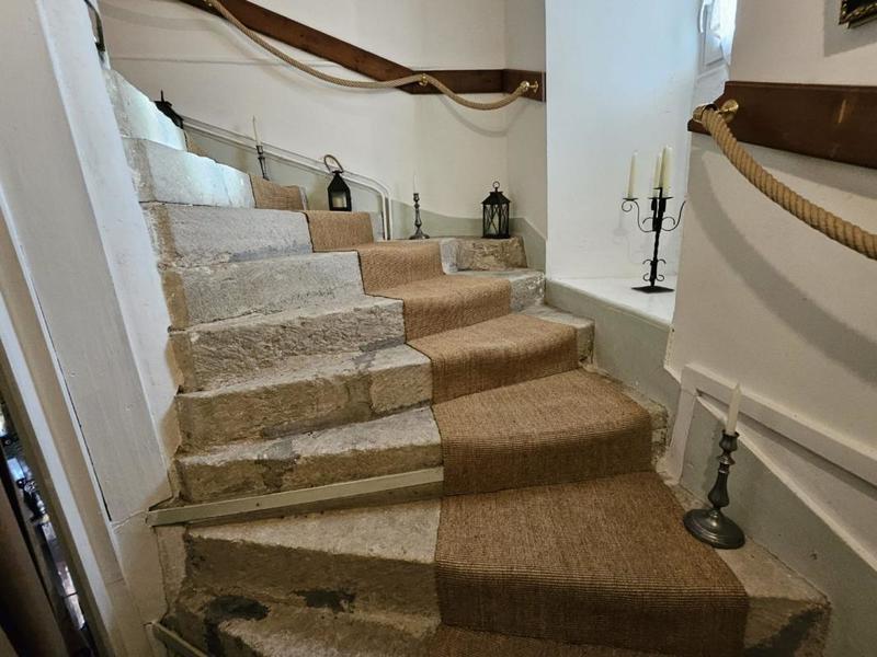 Château - 350 m² - 10 pièces