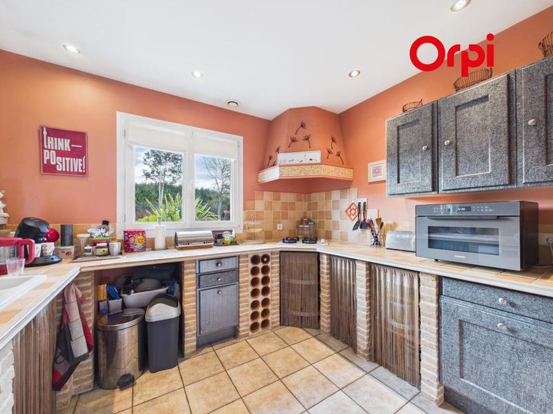 Maison - 90 m² - 5 pièces