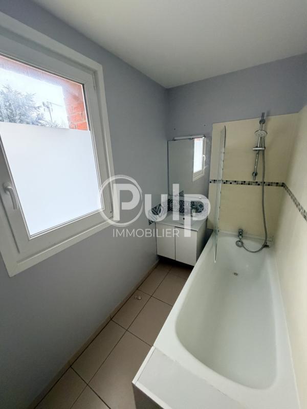 Maison - 87 m² - 5 pièces