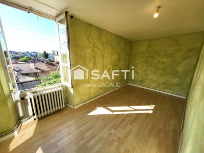 Maison - 86 m² - 4 pièces