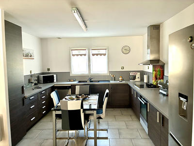 Maison - 158 m² - 4 pièces