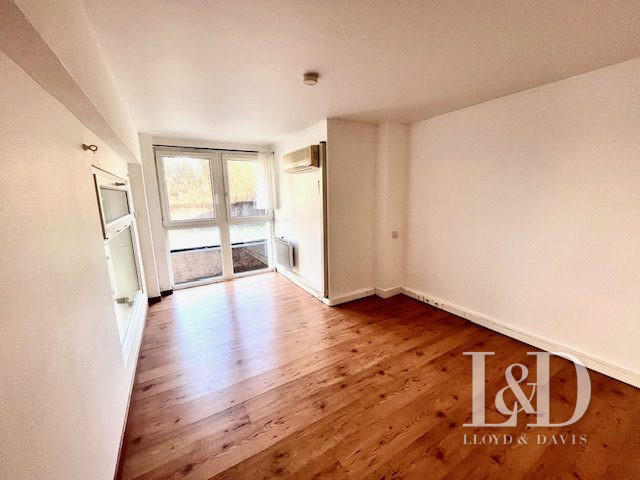 Duplex - 113 m² - 6 pièces