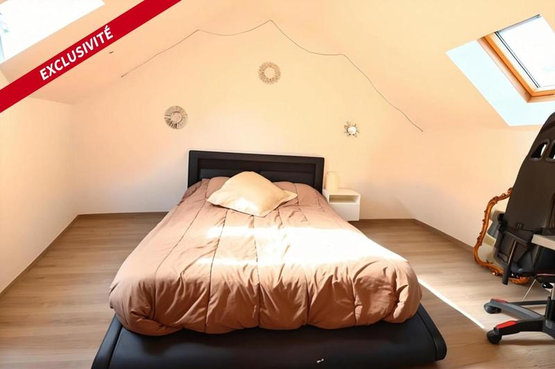 Maison - 179 m² - 8 pièces