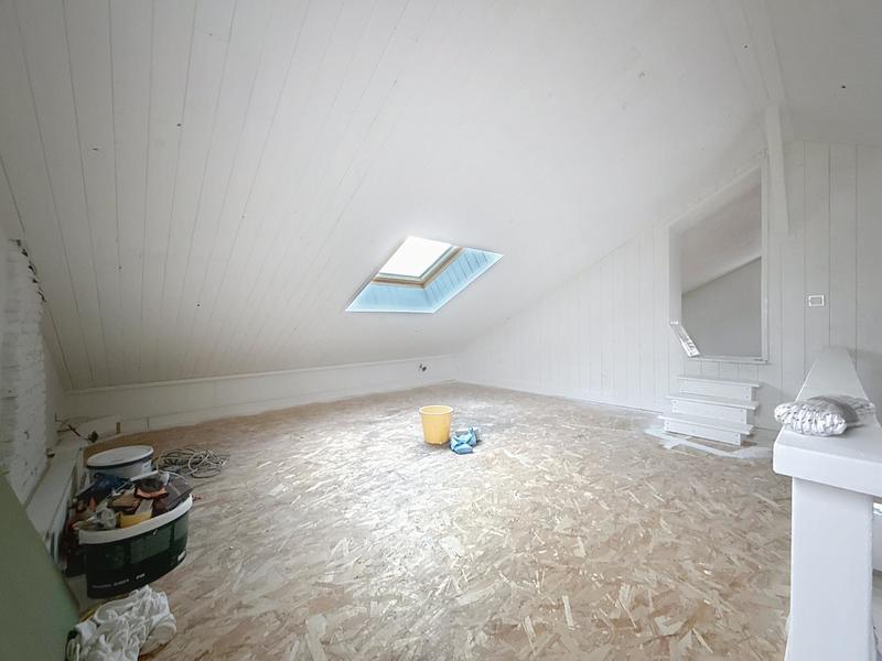 Maison - 185 m² - 6 pièces