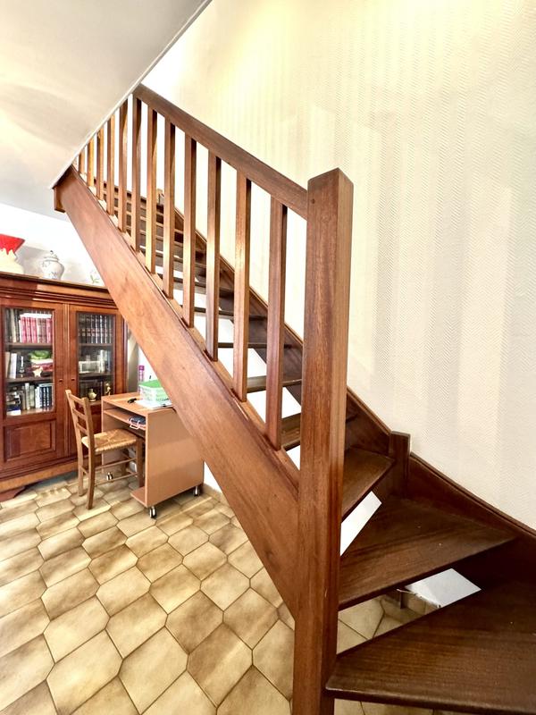 Maison traditionnelle - 79 m² - 4 pièces