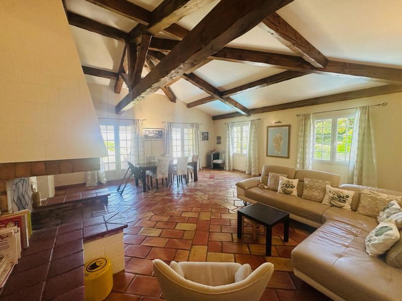 Maison - 134 m² - 4 pièces