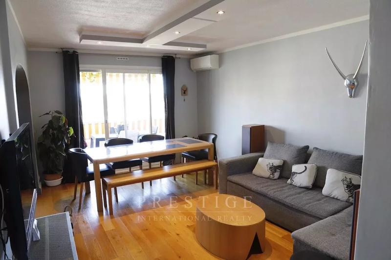 Appartement - 76 m² - 4 pièces