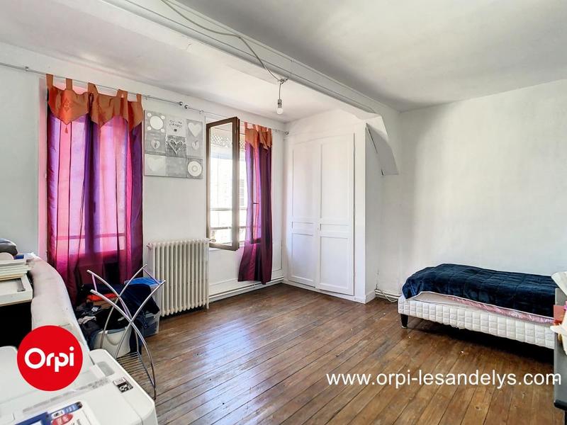 Maison - 210 m² - 8 pièces