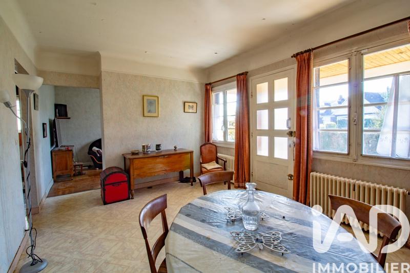 Maison - 142 m² - 8 pièces