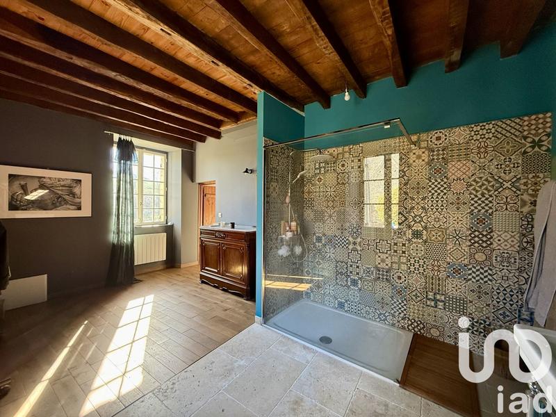 Maison - 376 m² - 9 pièces