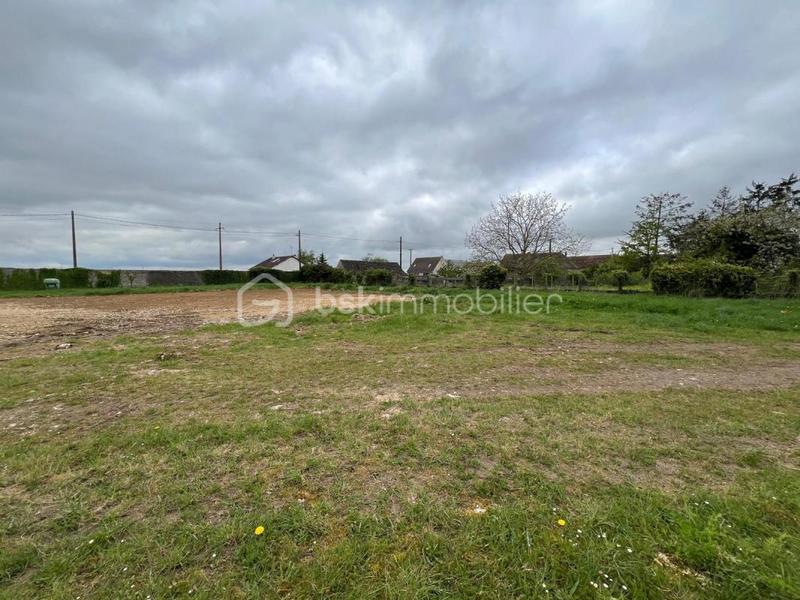 Terrain constructible - 936 m²