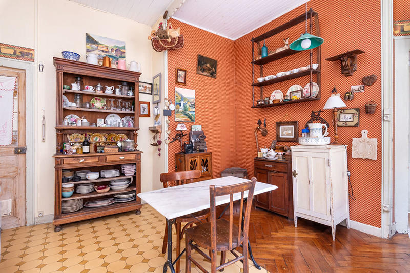 Appartement - 140 m² - 5 pièces