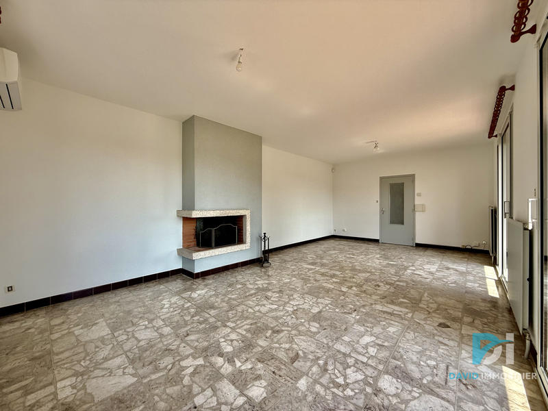 Maison - 102 m² - 4 pièces