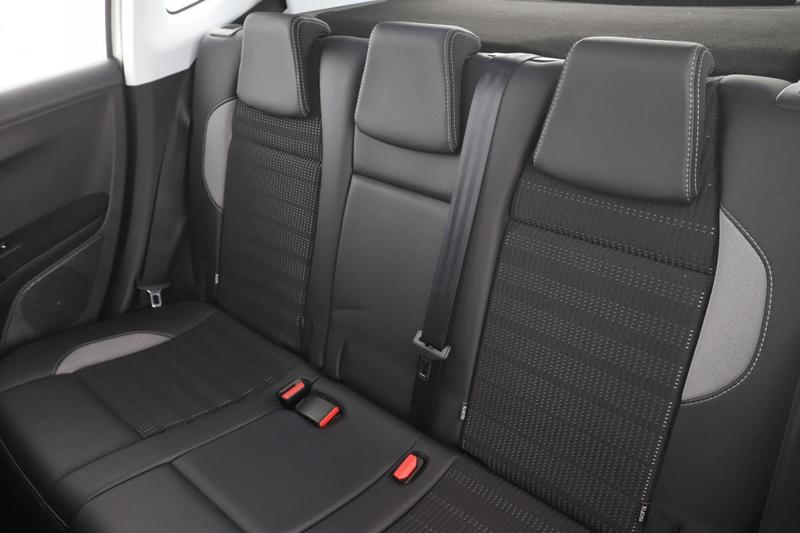 Peugeot 2008 1.2 PureTech Allure Eat6 110 ch