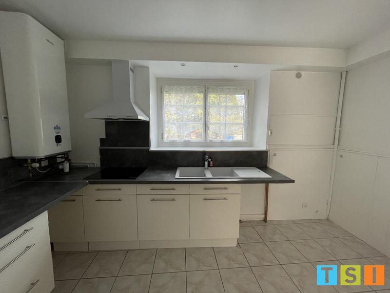 Appartement ancien - 73 m² - 3 pièces