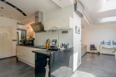 Maison - 160 m² - 7 pièces