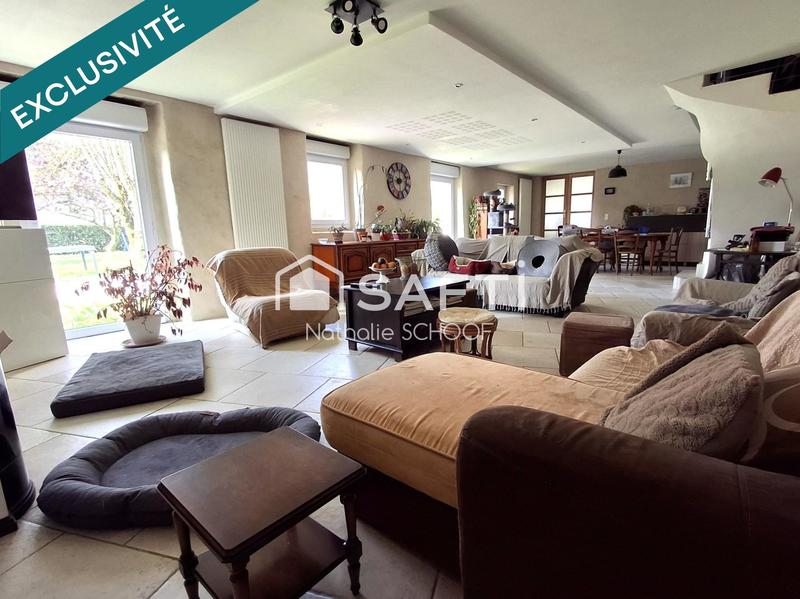 Maison - 215 m² - 7 pièces