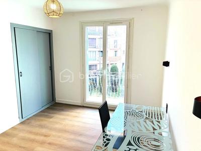 Appartement - 75 m² - 3 pièces