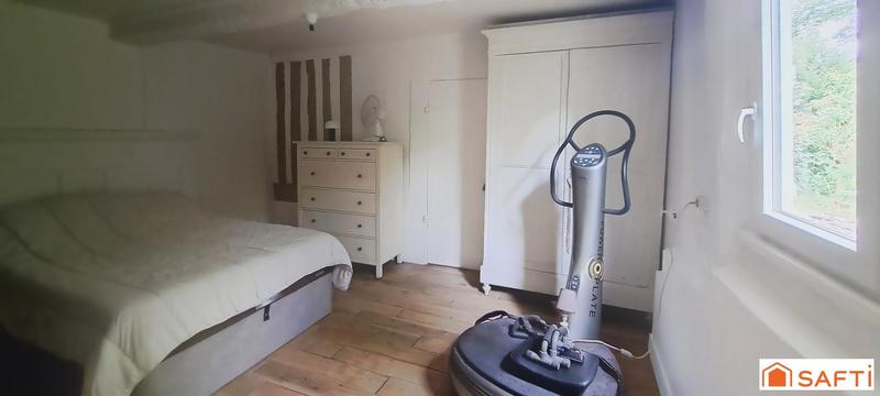 Villa - 150 m² - 9 pièces