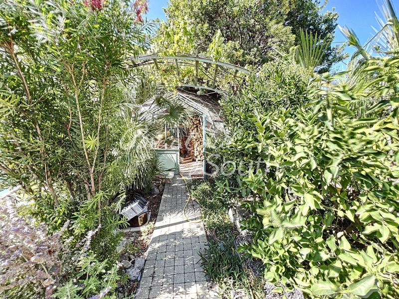 Hôtel particulier - 483 m² - 10 pièces