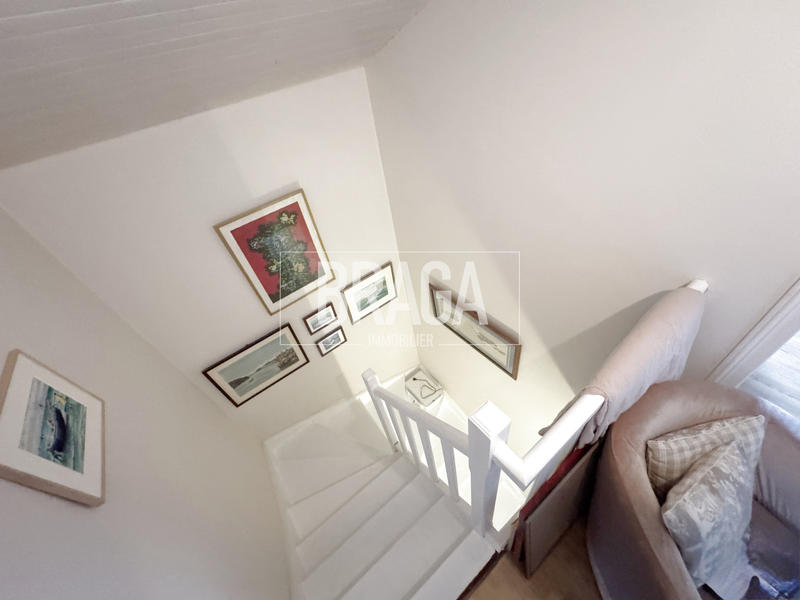 Maison - 98 m² - 7 pièces