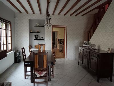 Maison - 169 m² - 5 pièces