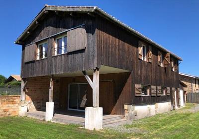 Maison - 150 m² - 4 pièces