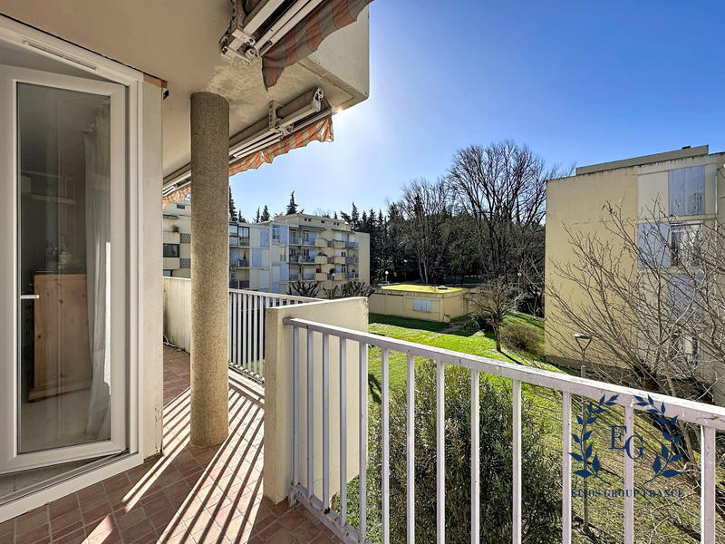 Appartement - 87 m² - 5 pièces