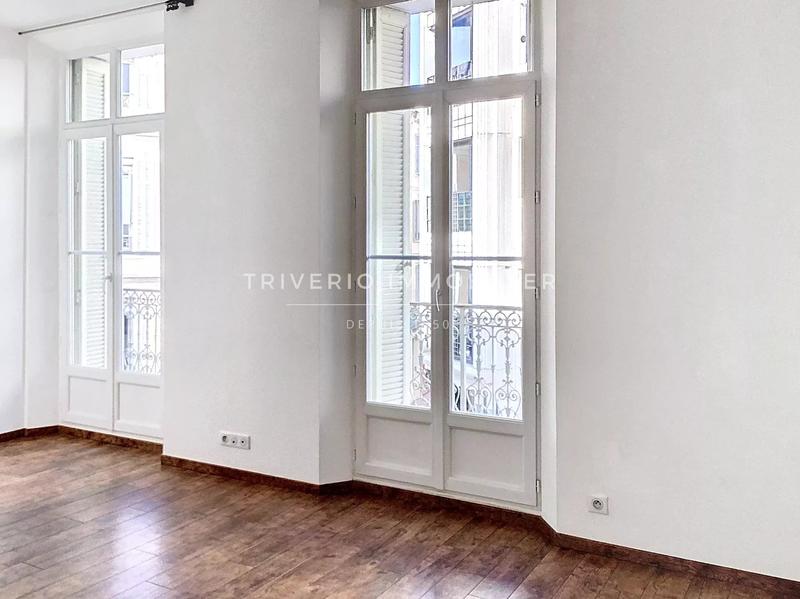 Appartement - 49 m² - 2 pièces