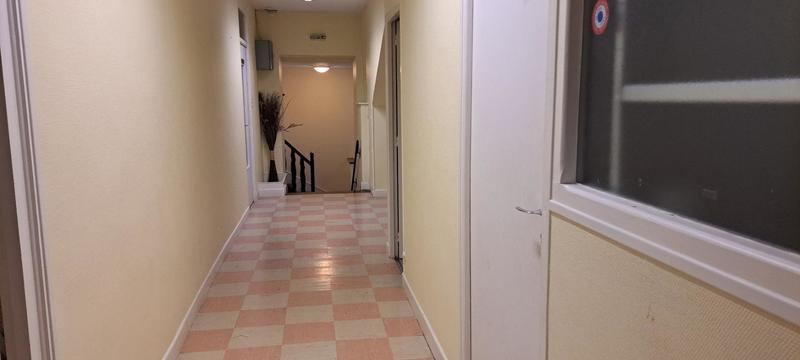 Maison - 310 m² - 6 pièces