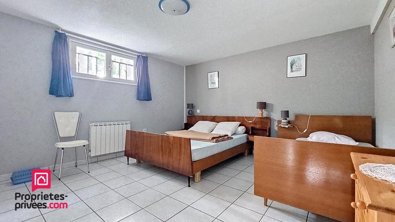 Maison - 190 m² - 6 pièces