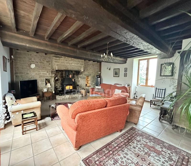 Maison - 158 m² - 6 pièces